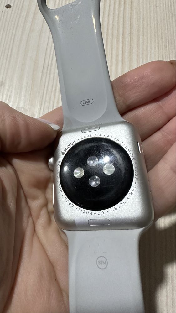 Продам Apple Watch 3 на 42