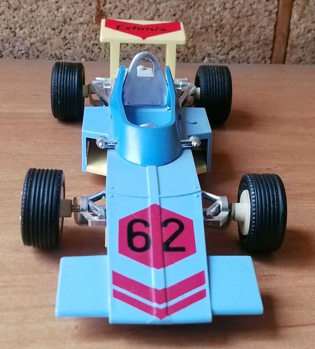 игрушка автомобиль машина модель