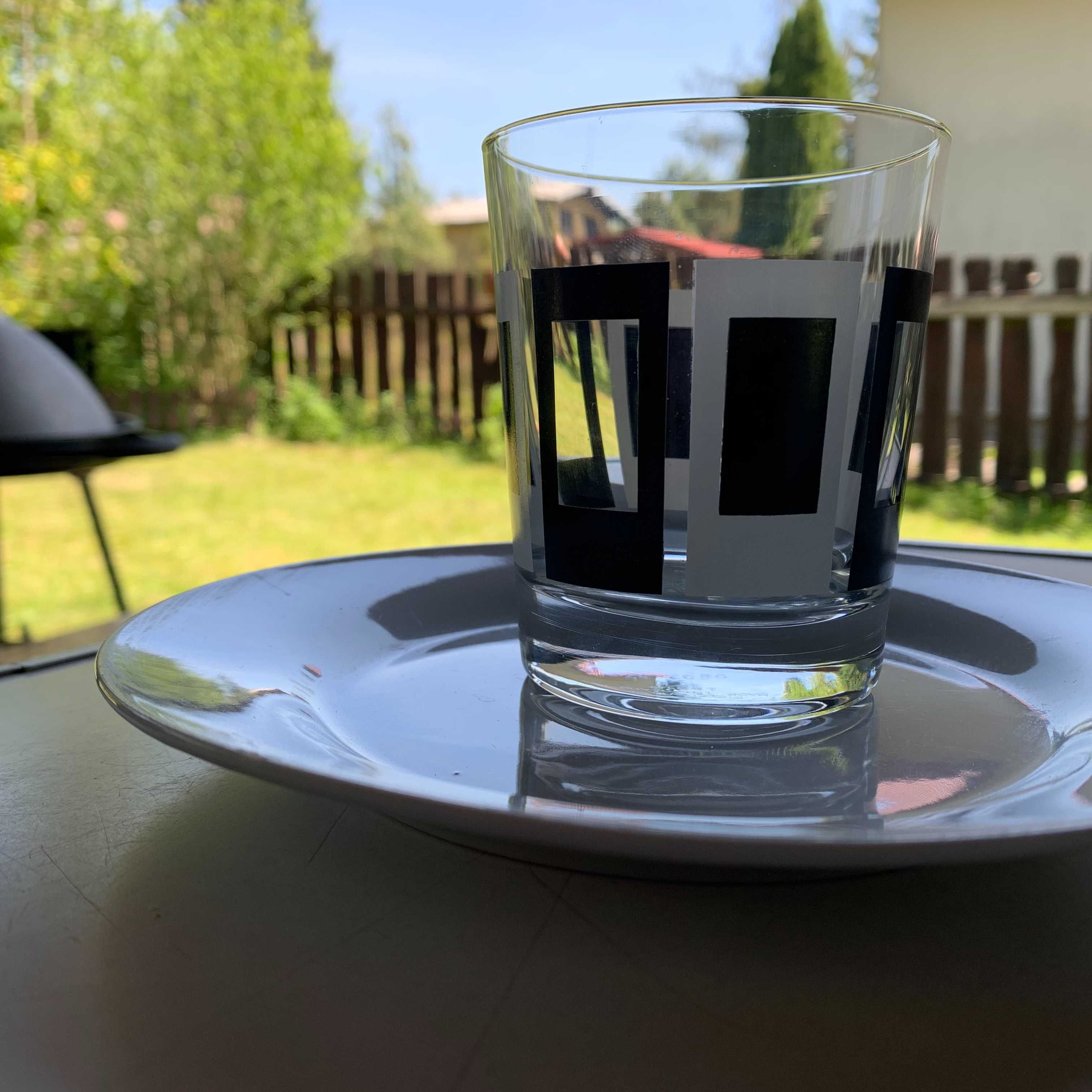 6 szklanek do whiskyKROSNO, czarno-białe  design Henrik Preutz
