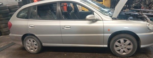 Para Peças Kia Rio Carrinha (Dc)