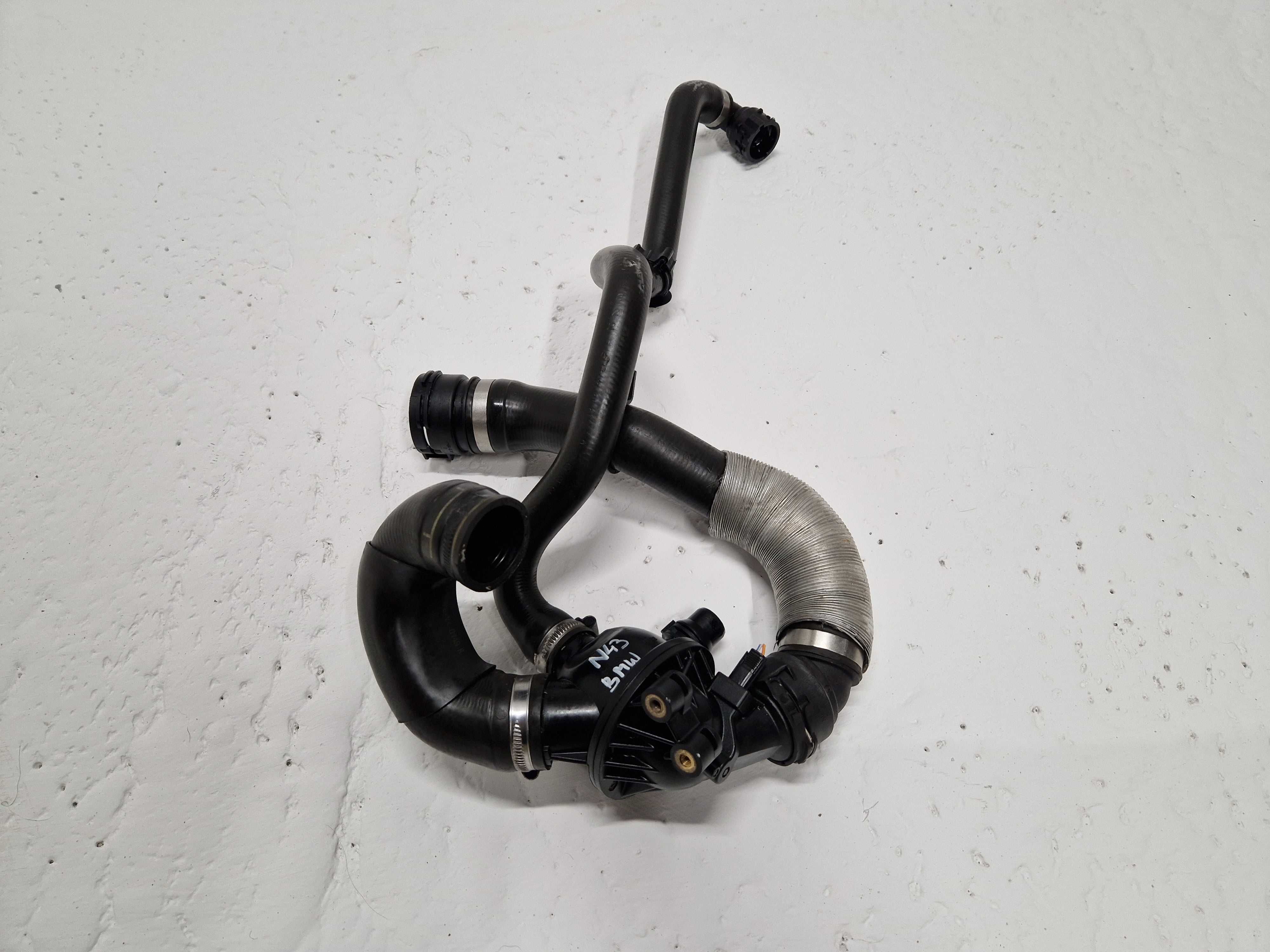 Termostat Obudowa Węże Wody Jak NOWE! BMW E87 LIFT E90 N43 1.6i 2.0i