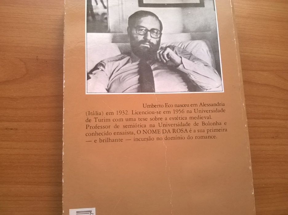 O Nome da Rosa - Umberto Eco (portes grátis)