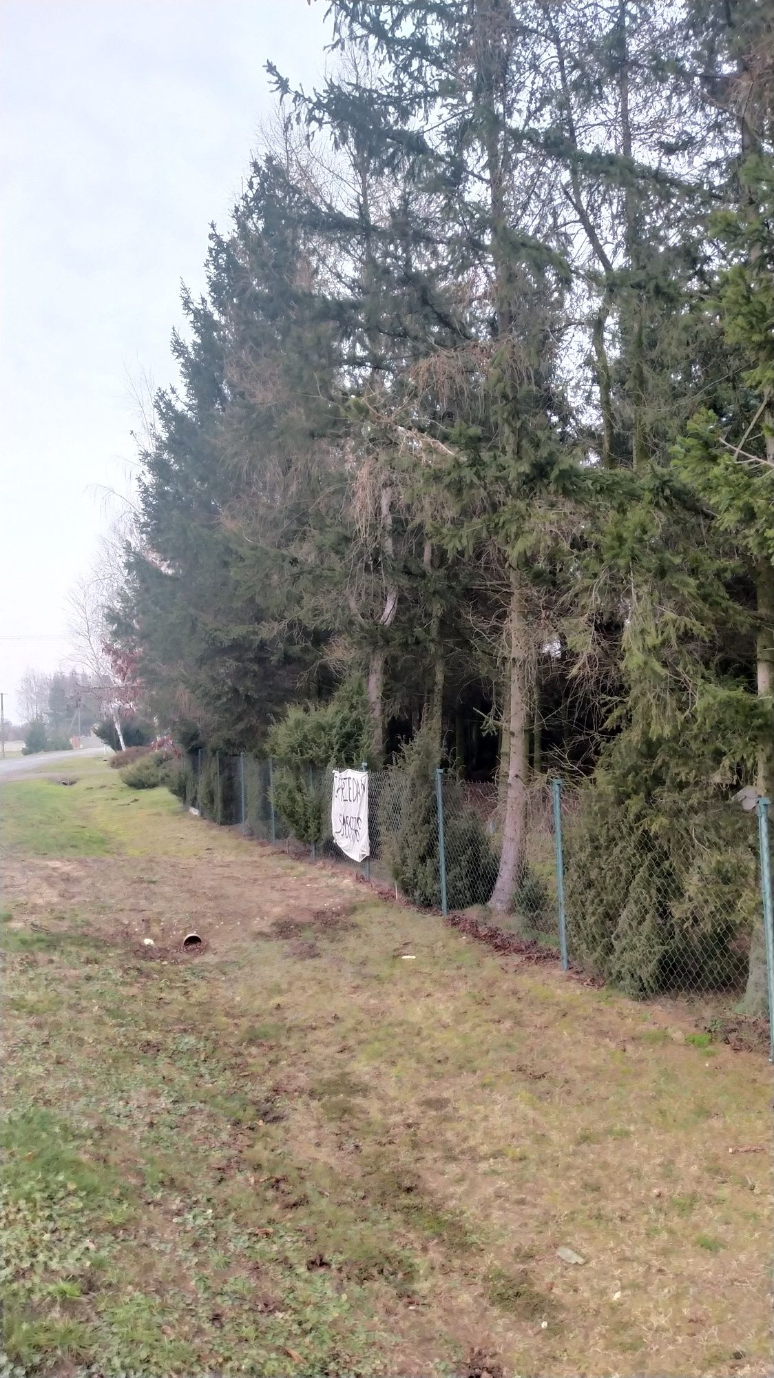 Działka budowlana z domkiem w Miszewie Murowanym