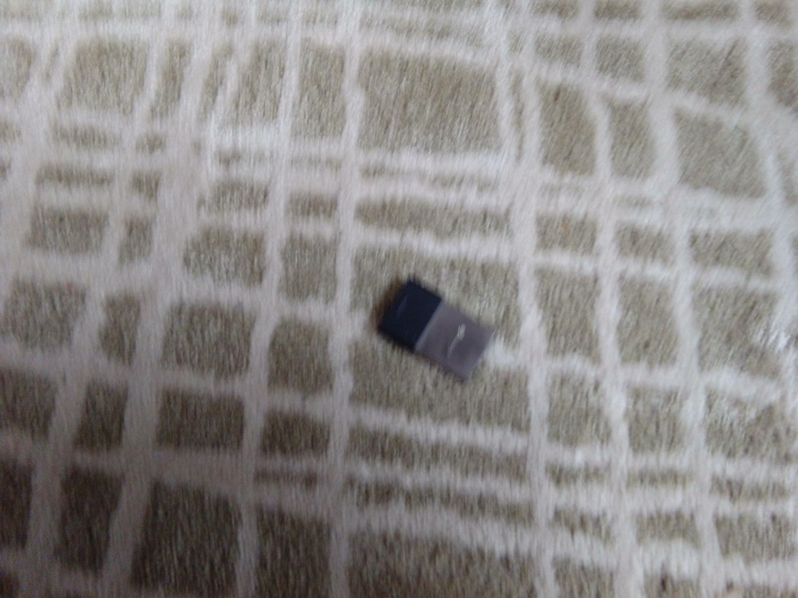 Konsola Xbox series s z dodatkowymi akcesoriami
