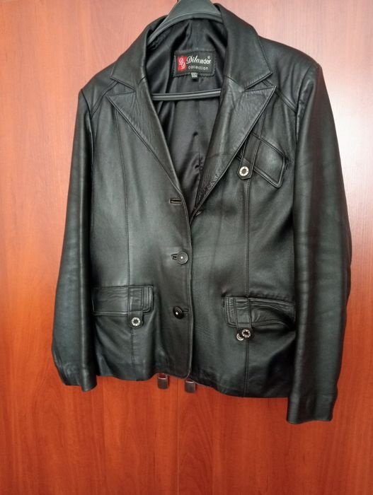 Продам шкіряну куртку