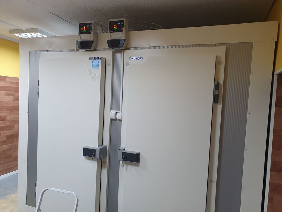 Komora chłodnicza, chłodnia, mroźnia, lodówka, przechowalnia