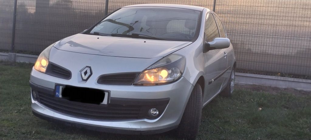 Renault Clio 1.6