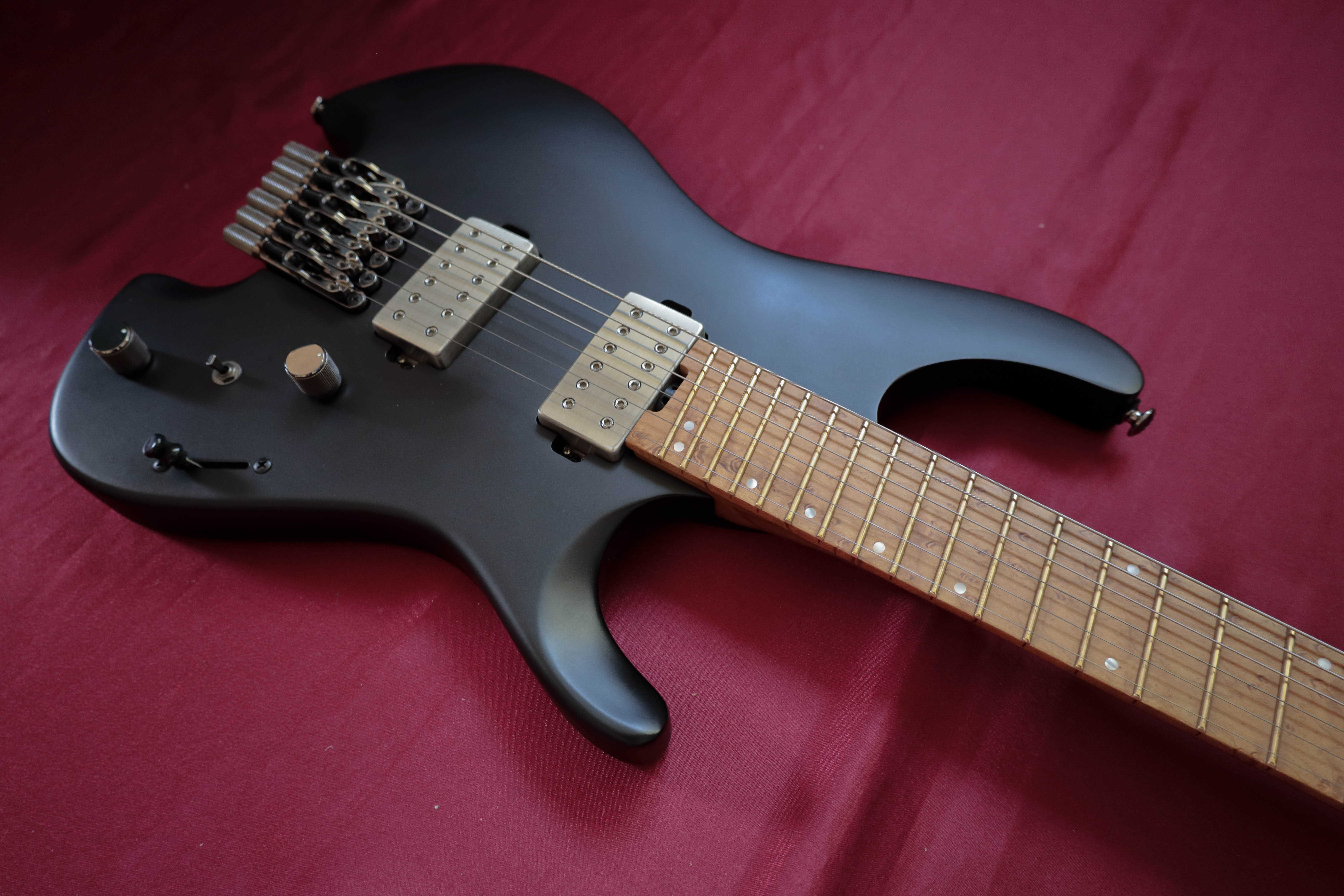 Ibanez QX 52 headless електрогітара
