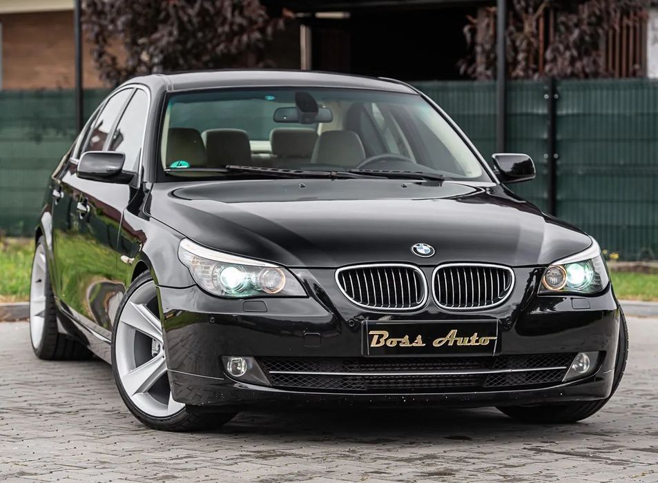 BMW Seria 5 3.0D 235KM LCI Skóra Navi Xenon Alu 19" Serwis Gwarancjia !!!