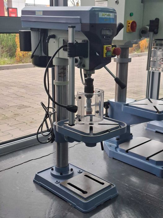 Wiertarka stołowa - kolumnowa BM 25 T - 230 V lub 400 V BERNARDO