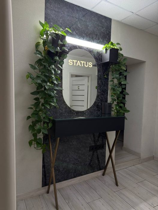 Робоче місце для візажу/бровіста, вул.Незалежності 3,біля автовокзалу