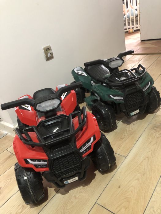 Quady na akumulator