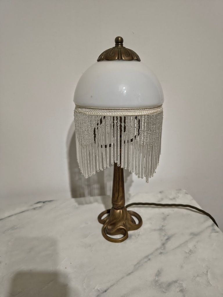 Mosiężna lampa z koralikami stołowa / biurowa secesja