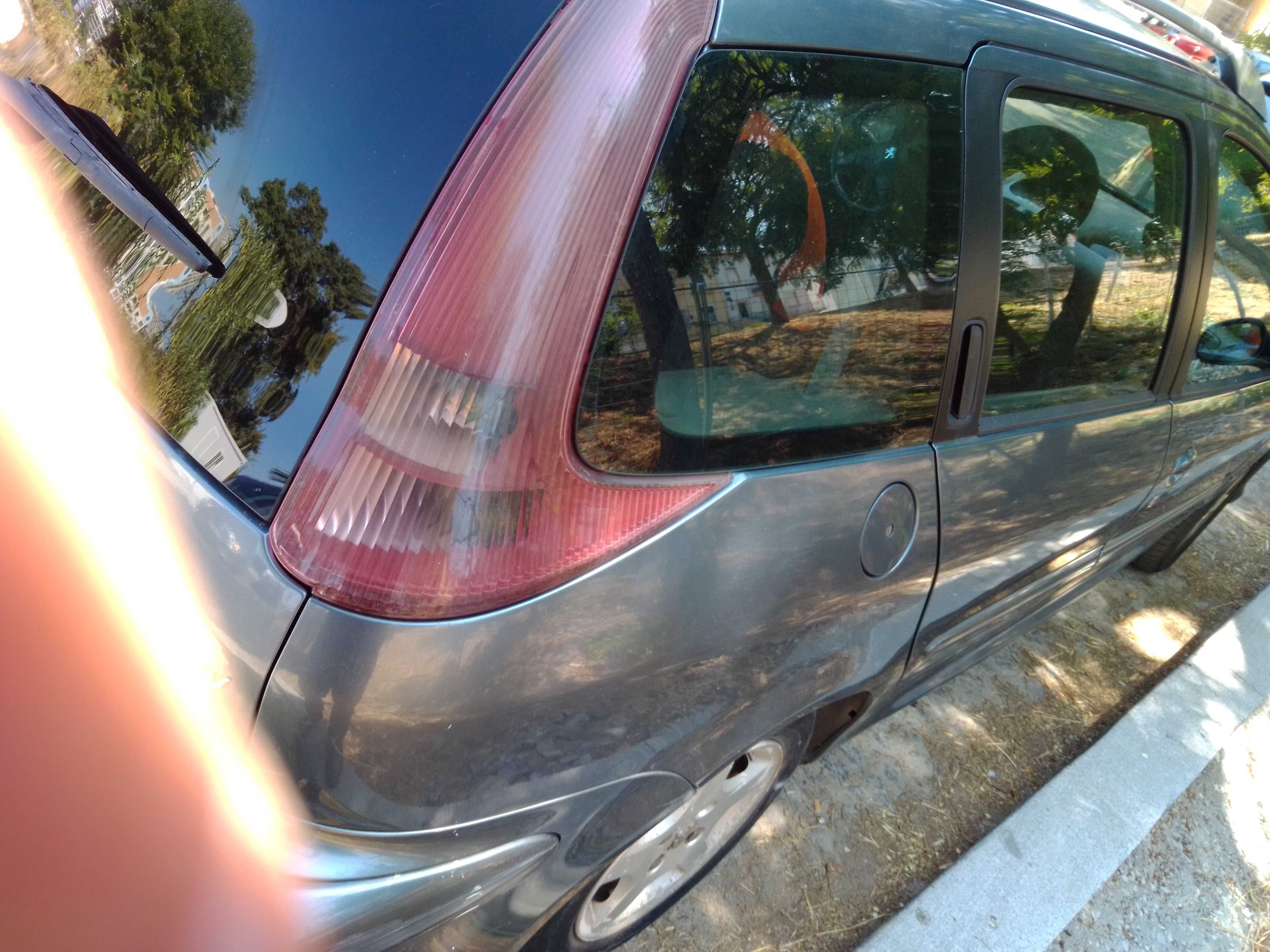 Peugeot 206 HDI 1.4 (5 lugares)