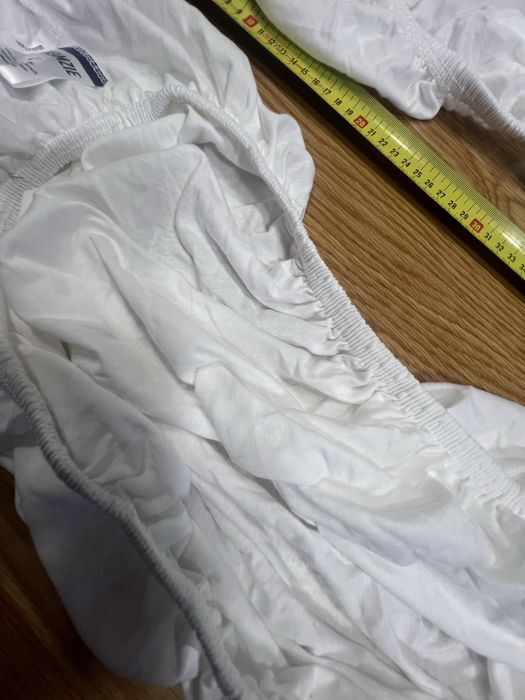 Pokrowiec na gumce na poduszkę 40 90 cm biały nowy