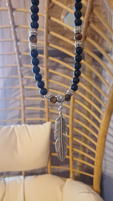 Colar Masculino Pedras Naturais & Pena