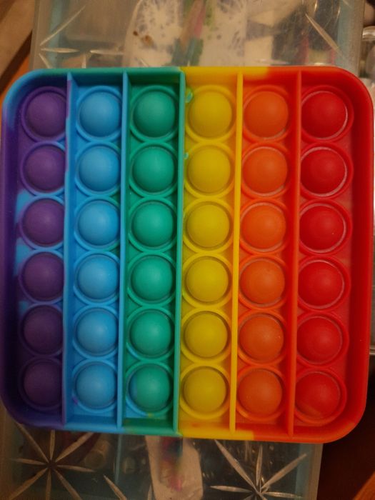 Пупырышки антистресс Pop It Нажми пузырь

Поп ит игрушка игра іграшка