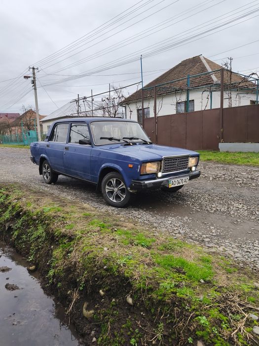 Продам  2005 рік