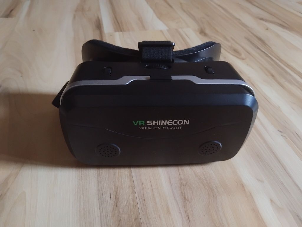Czarne gogle VR!