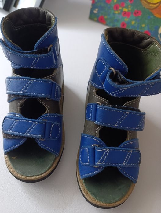 Взуття ортопедичне дитяче