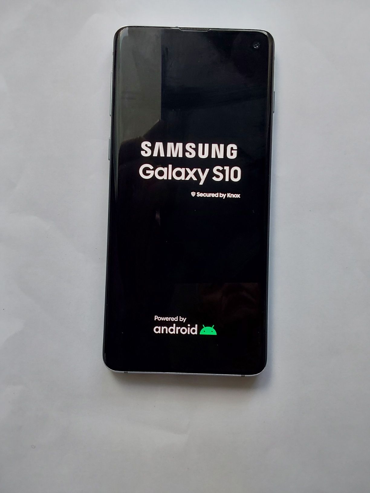 Samsung Galaxy s10 128gb. Cocтояние нового