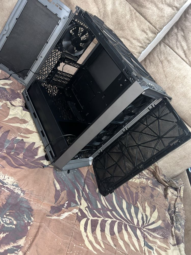 Корпус на ПК Fractal Meshify 2 Compact Computer case