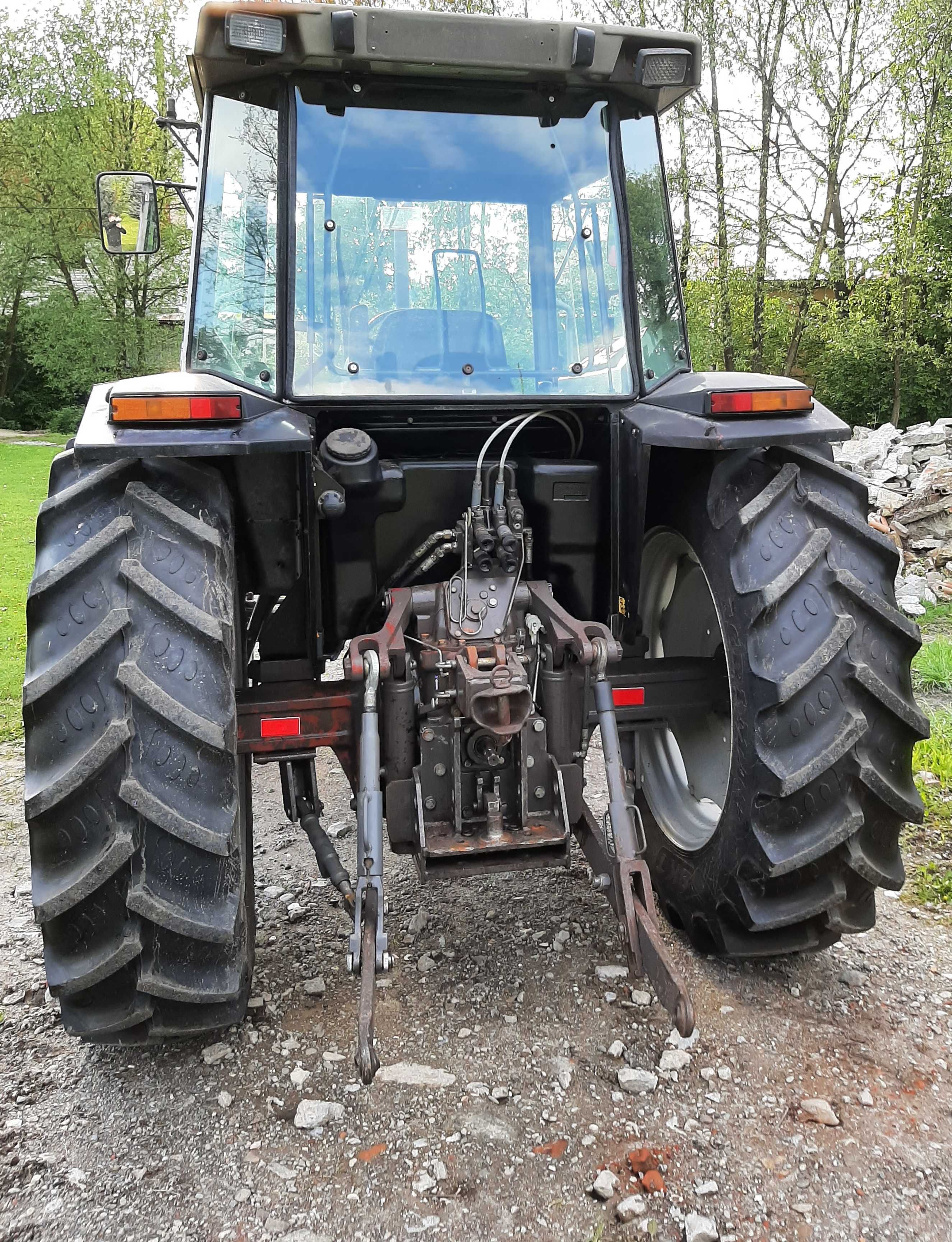 Massey Ferguson 3075