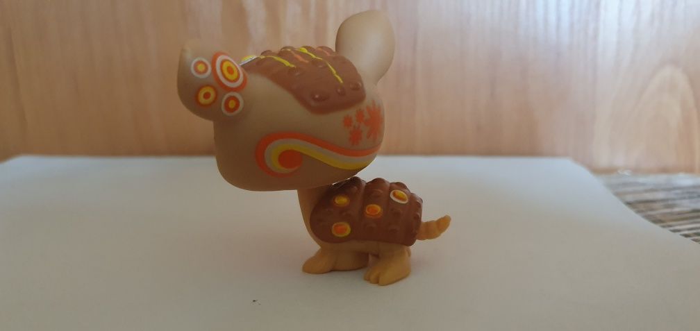 Littlest Pet Shop (LPS) - pancernik  (#1007 ).