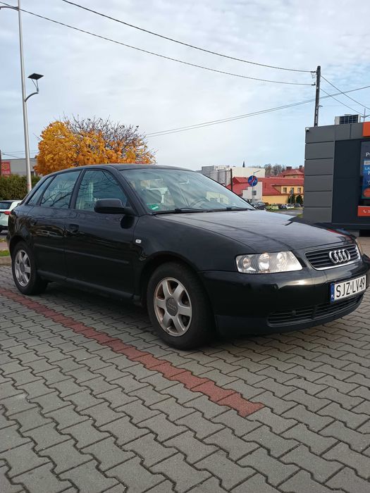 Audi A3 1.6 benzyna 5 drzwi*hak*klima*grzane fotele