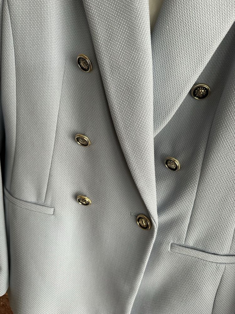 Піджак Zara в ідеальному стані