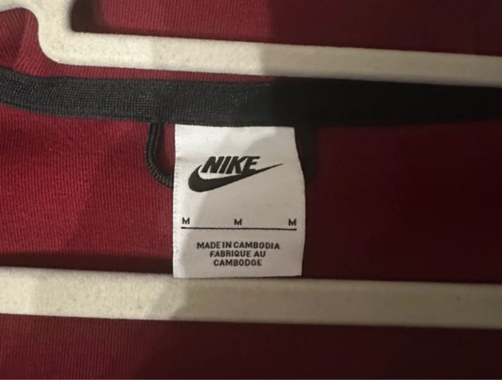 Dres Nike tech fleece