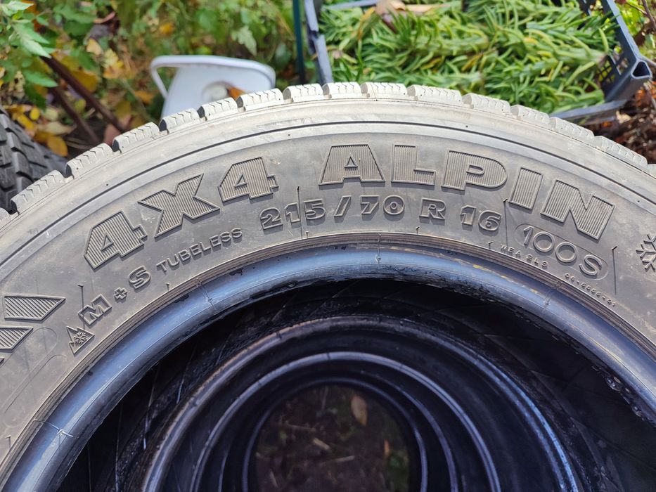 Шини Мішелін Альпін 4×4; 215/70/16, з Німеччини, пристойний комплект!!