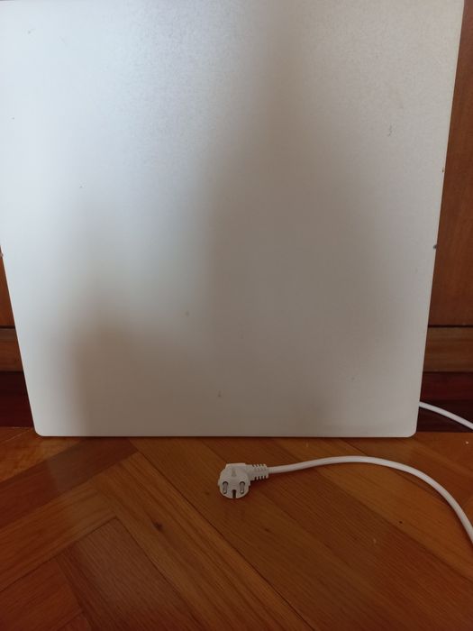 Radiador elétrico climastar de parede  1000W