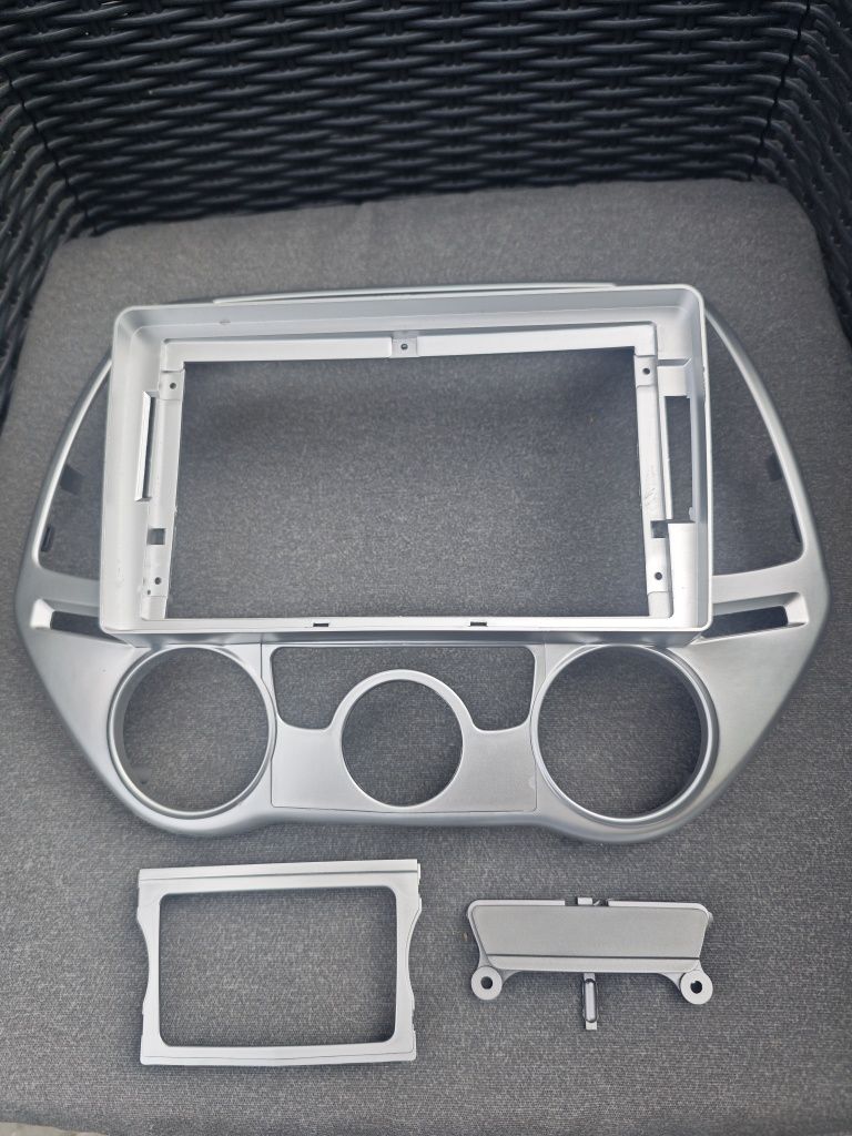 Ramka 9-cali do Hyundai i20