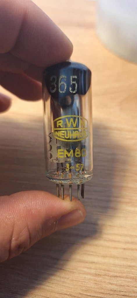 Lampy elektronowe PRL