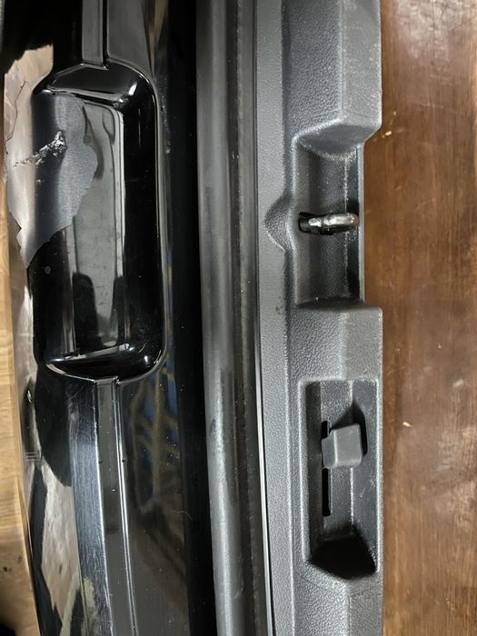 Борт, задня кришка ляди Пежо 3008 2011 року KTVD