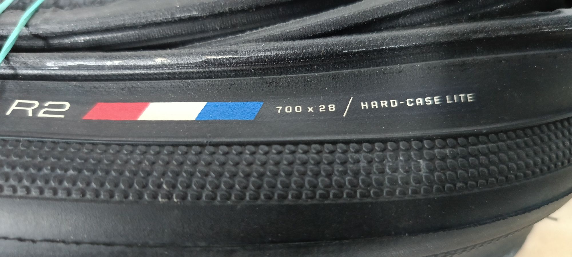 2szt.Opony Bontrager R2 . 700x28c. Zwijanie.