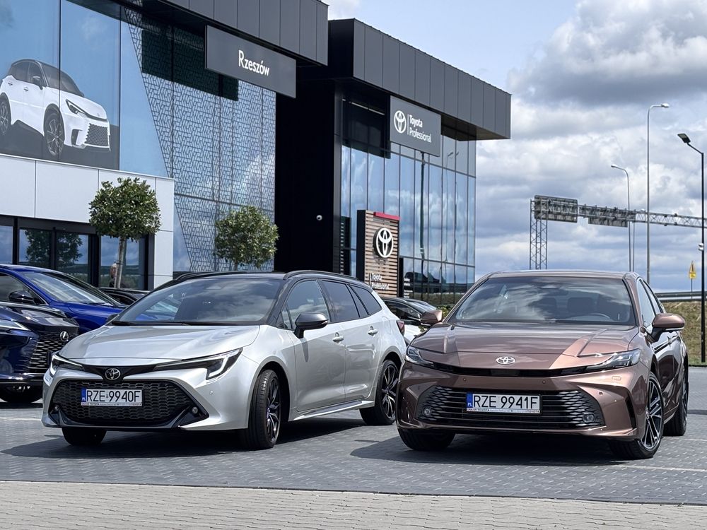 Wynajem Toyota Corolla GR Sport 2.0 Hybrid 190km Automat!