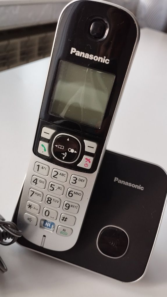 Telefon stacjonarny Panasonic stan idealny