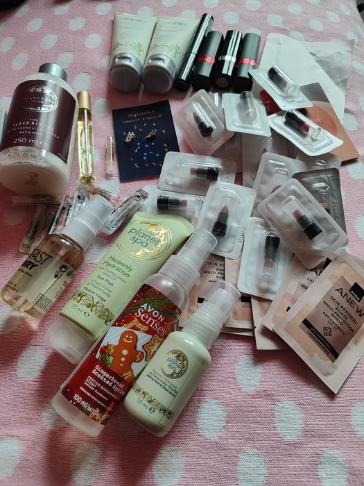 Kosmetyki Avon to co na zdjęciu