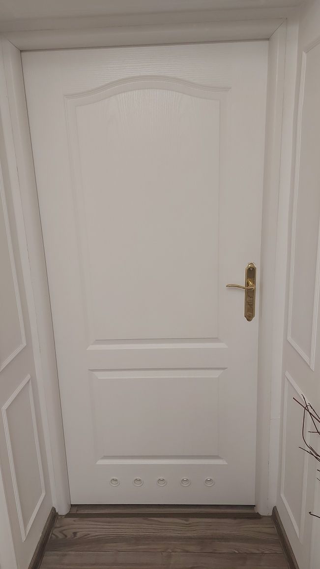 Drzwi białe! Zadbane! + Gratis!