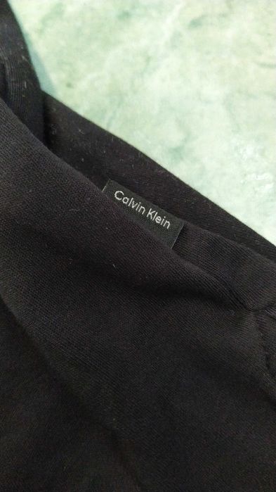 Оригінальна сорочка поло Calvin Klein розмір 5XL (груди 84 сантиметри)