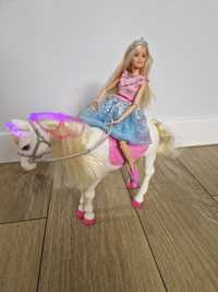 Lalka z koniem Barbie