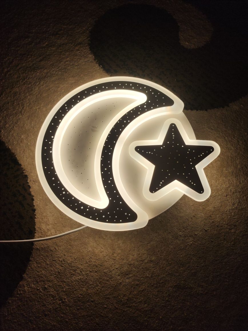 Продам Led люстру 84w