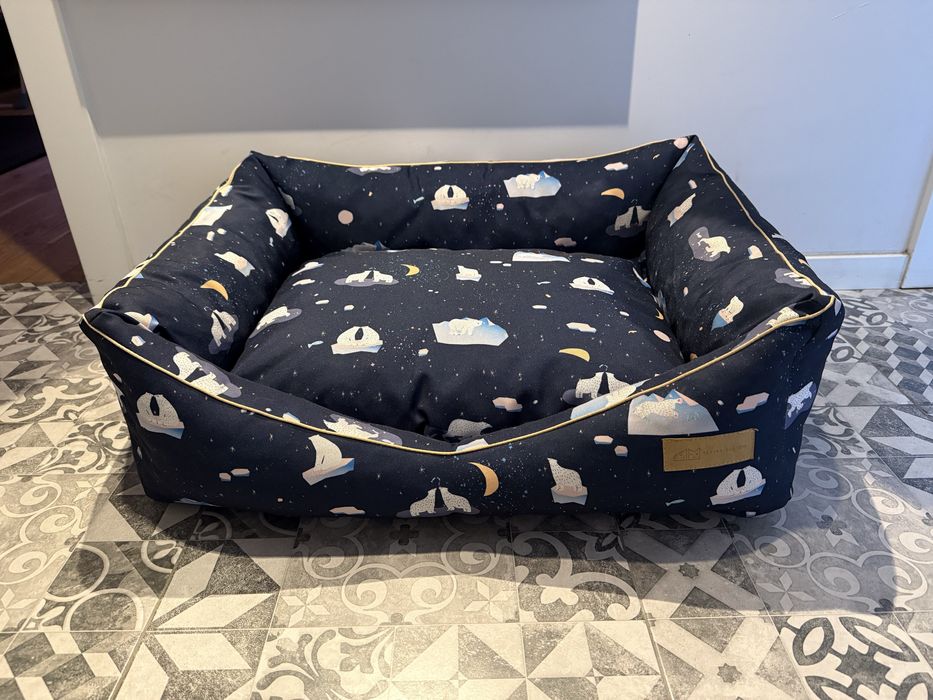 Legowisko Psyjaciele rozmiar S posłanie posłanko