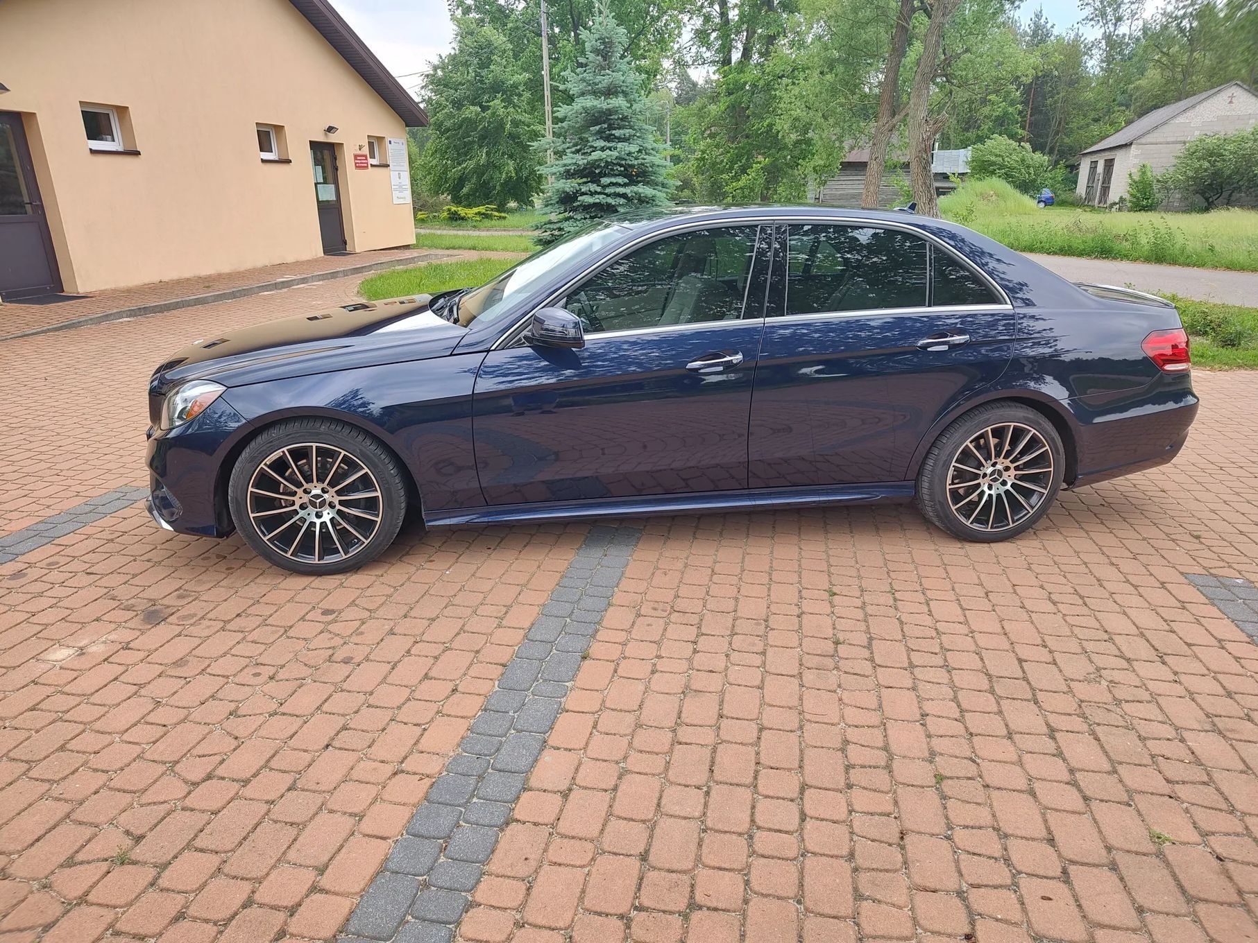 Mercedes-Benz Klasa E Mercedes-Benz E350 4Matic