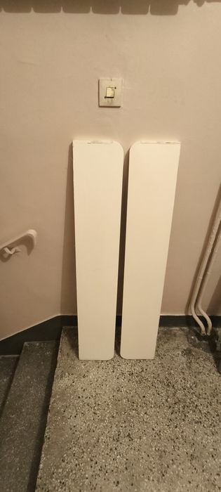 Dwa parapety kolor  biały