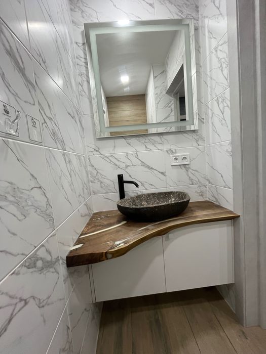 Продам 2-х рівневу квартиру