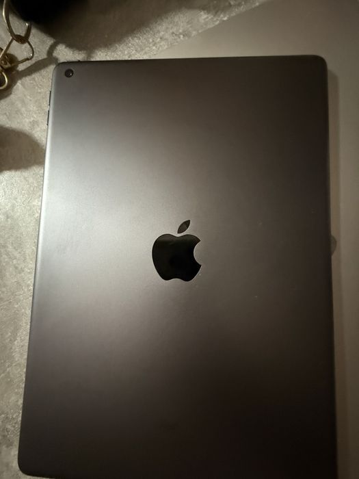 Продам Ipad 8 покоління на 32гб