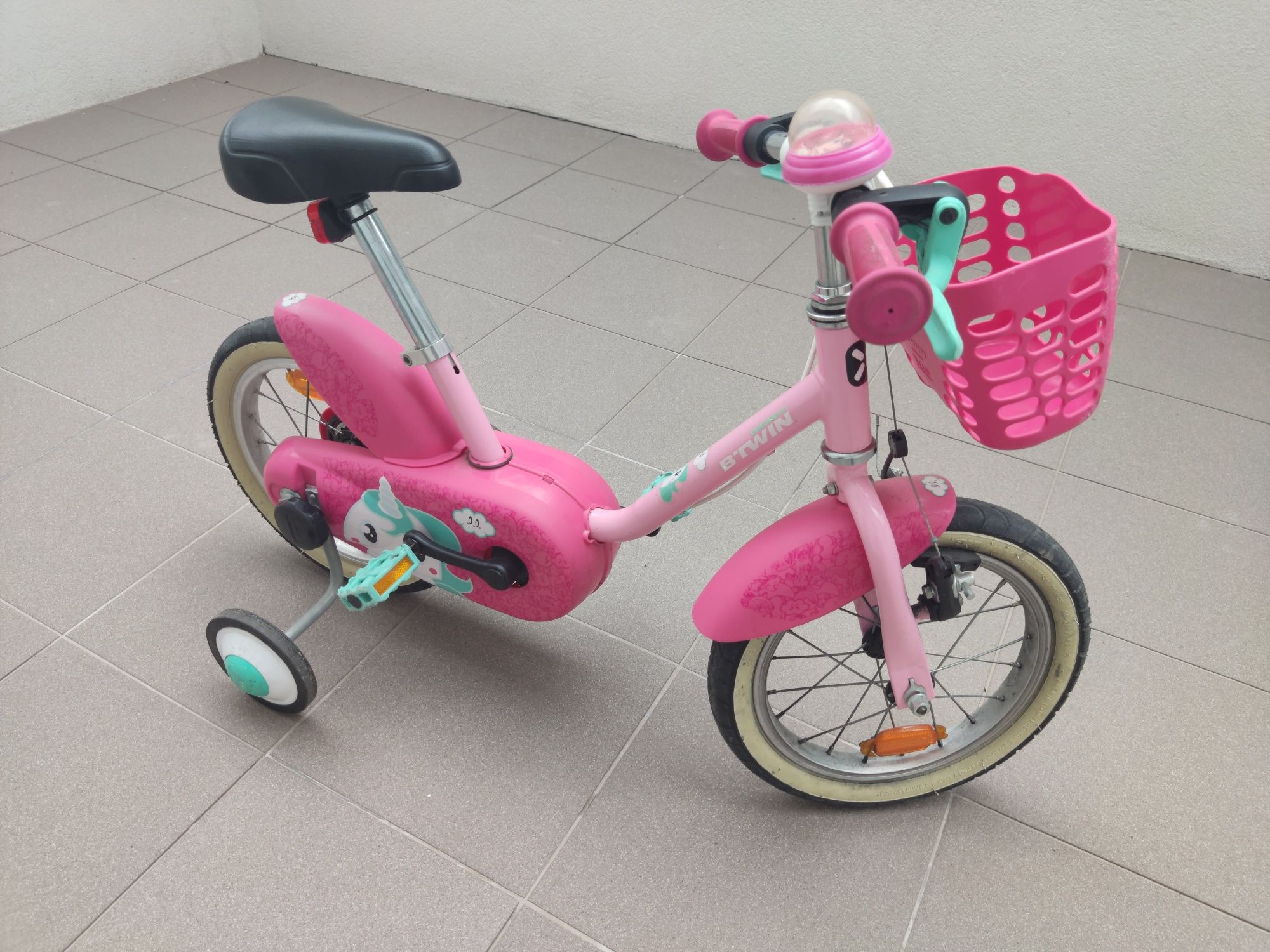 Bicicleta menina 3 a 6 anos
